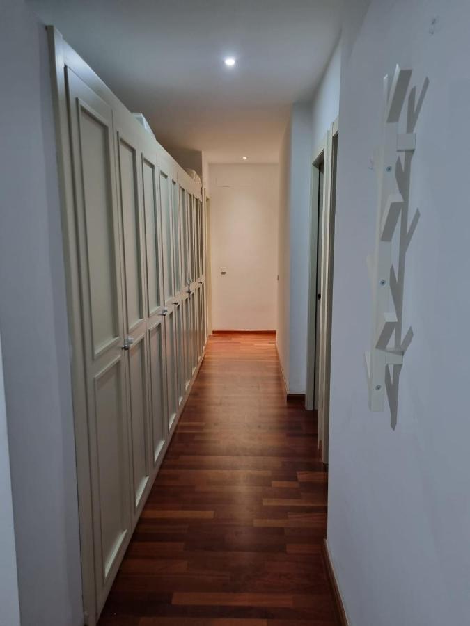 San Bernardo Family Apartment Sevilla Buitenkant foto
