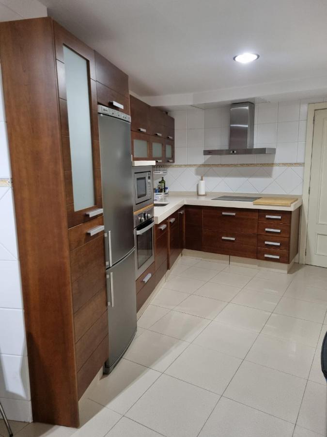 San Bernardo Family Apartment Sevilla Buitenkant foto