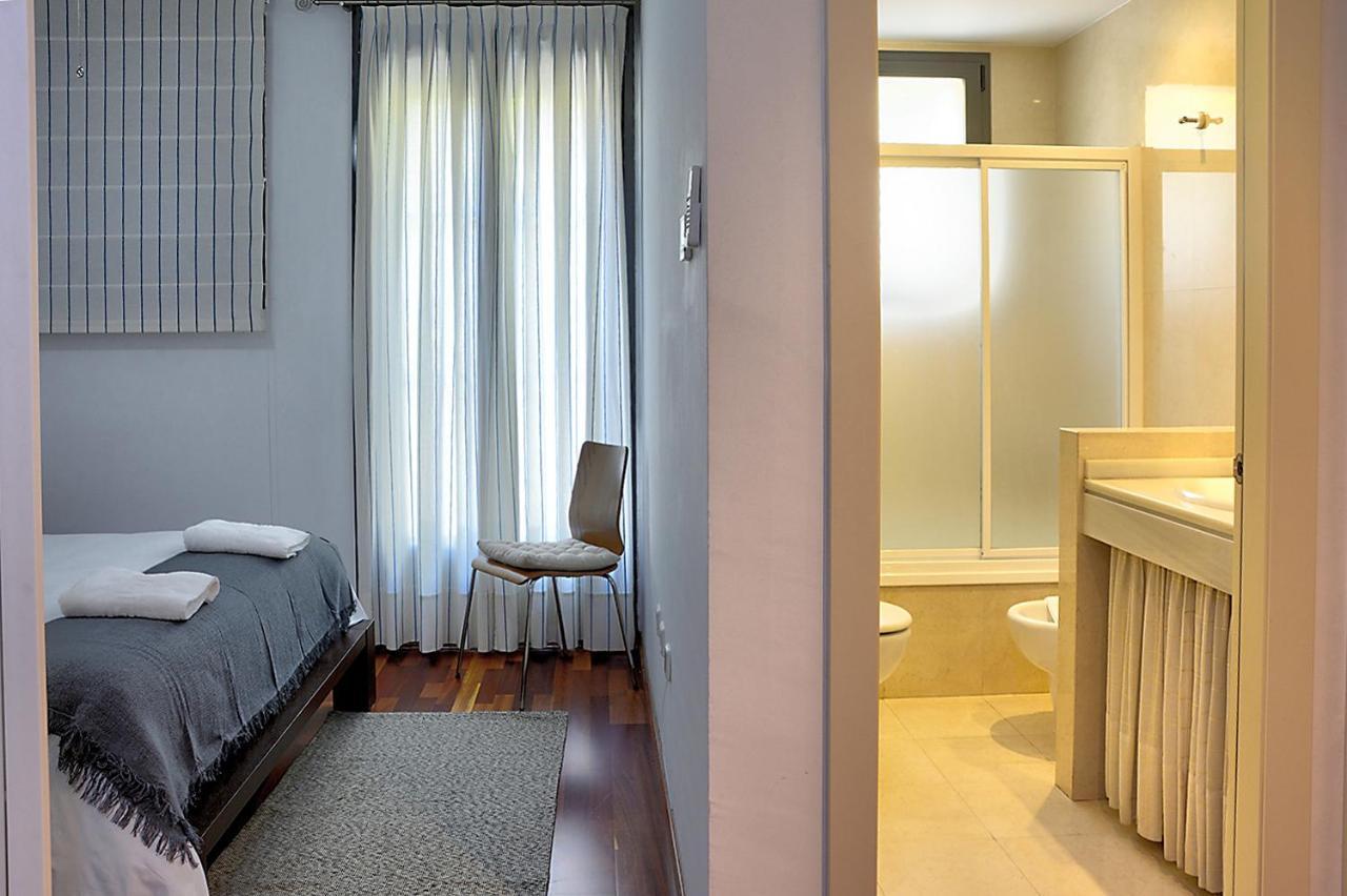 San Bernardo Family Apartment Sevilla Buitenkant foto