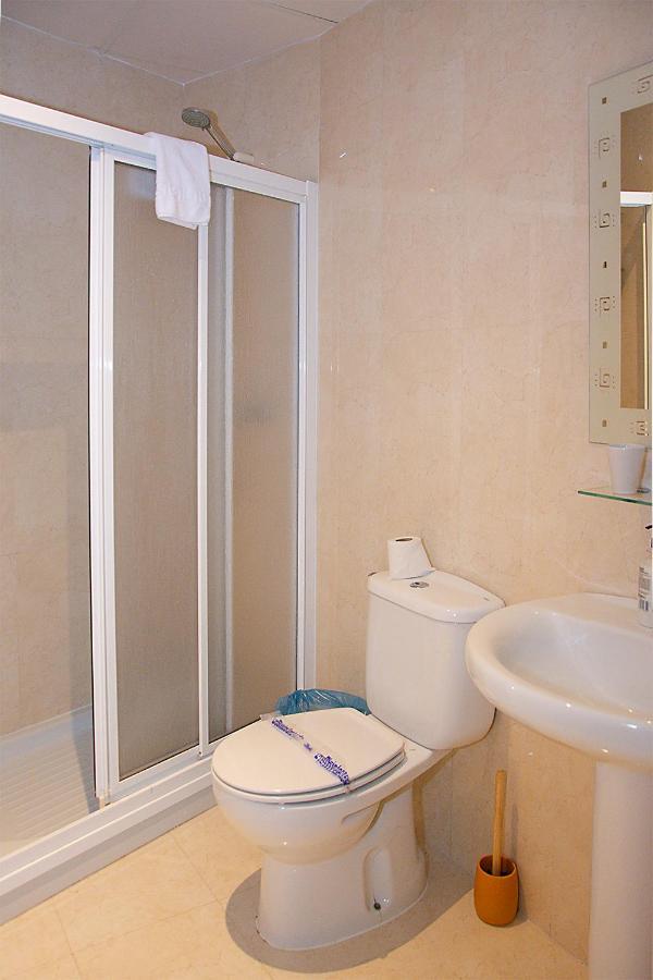 San Bernardo Family Apartment Sevilla Buitenkant foto