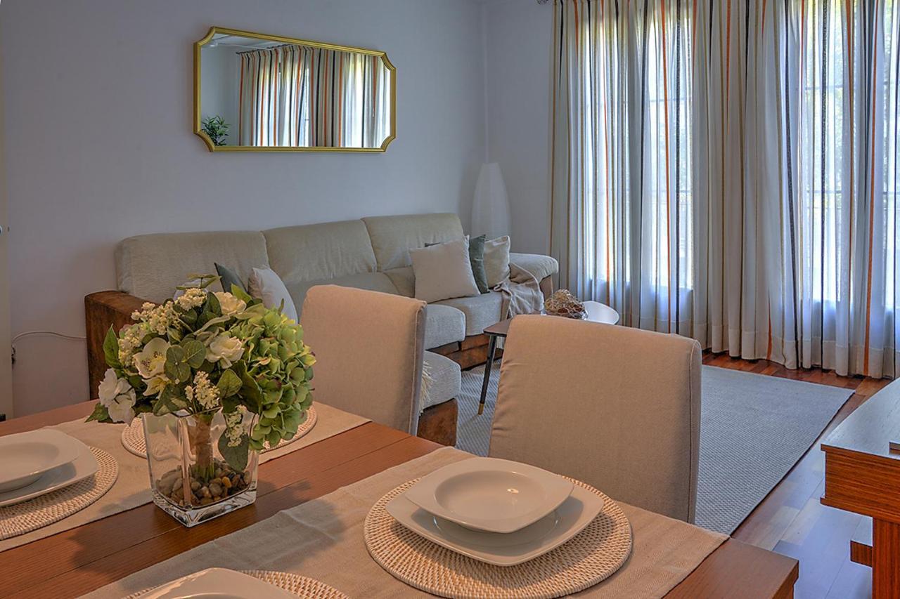 San Bernardo Family Apartment Sevilla Buitenkant foto