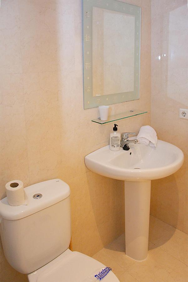 San Bernardo Family Apartment Sevilla Buitenkant foto