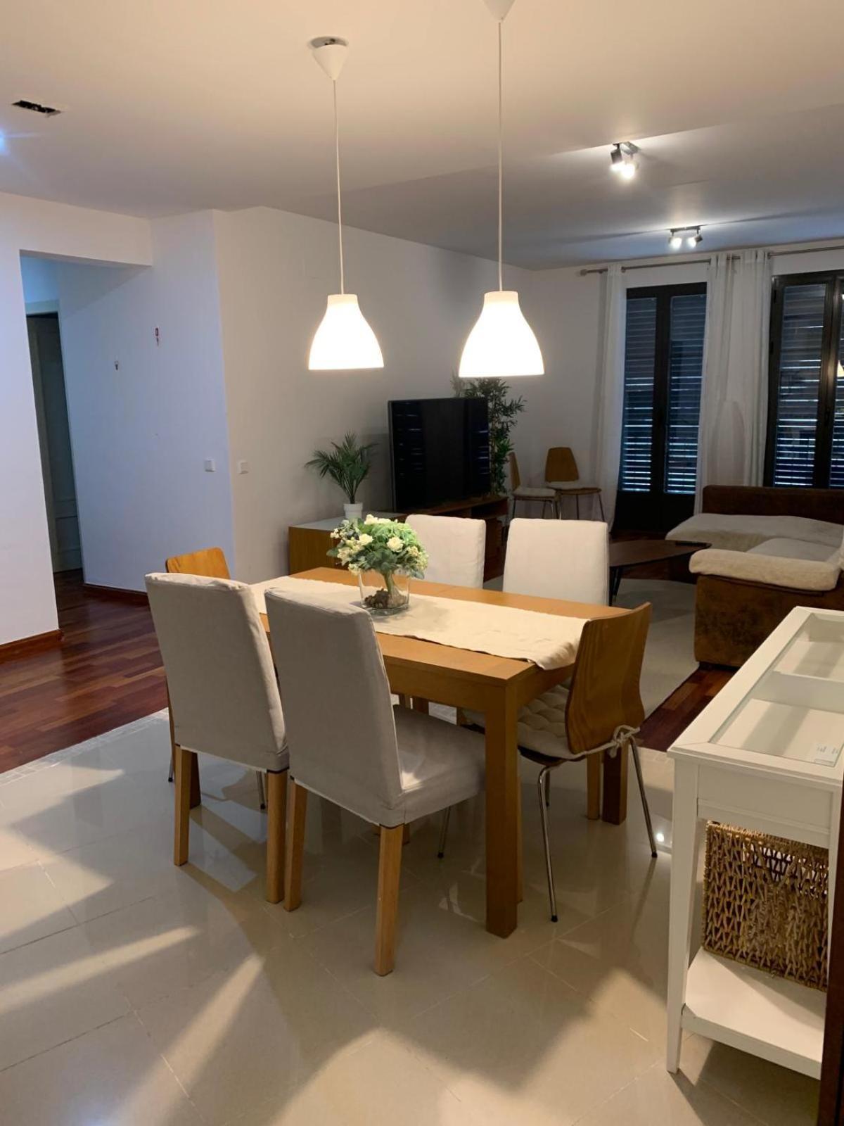 San Bernardo Family Apartment Sevilla Buitenkant foto