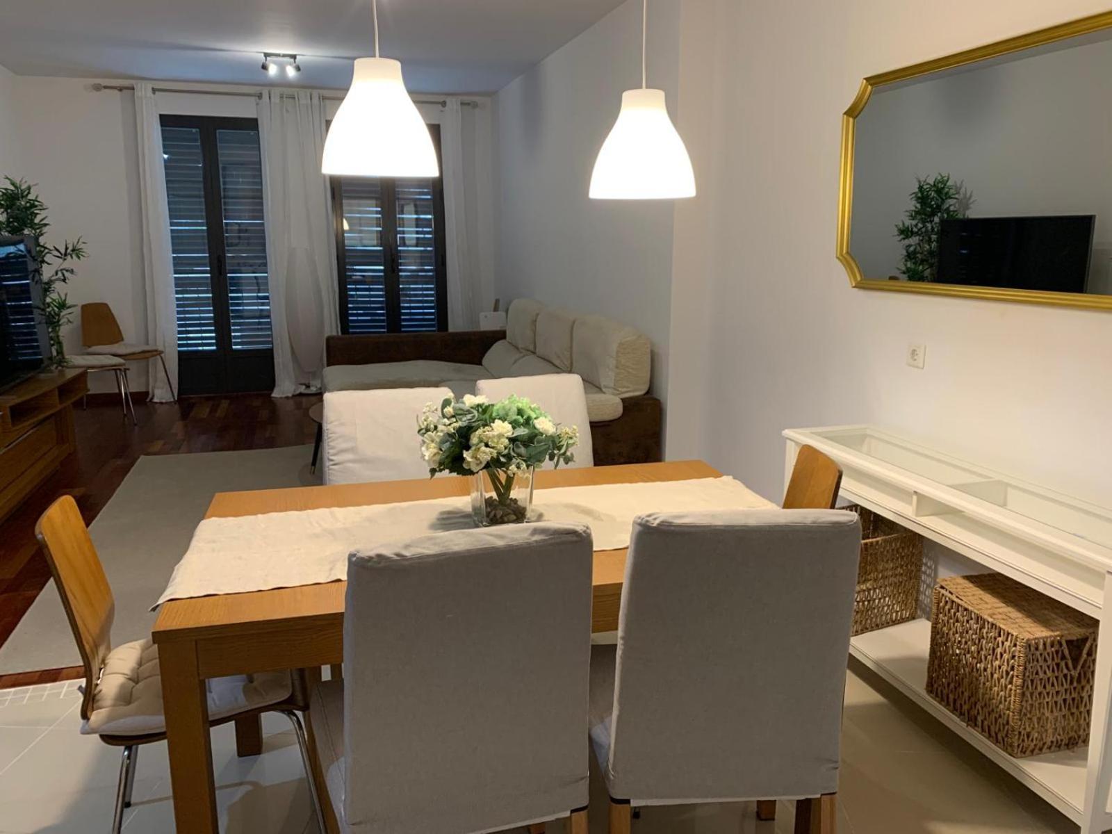 San Bernardo Family Apartment Sevilla Buitenkant foto